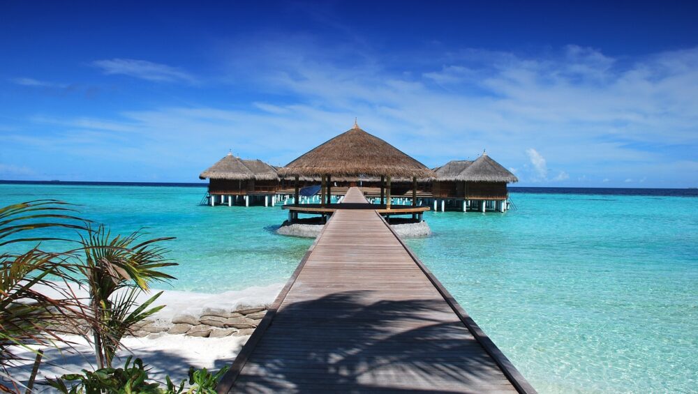 Travelonama Maldives tours